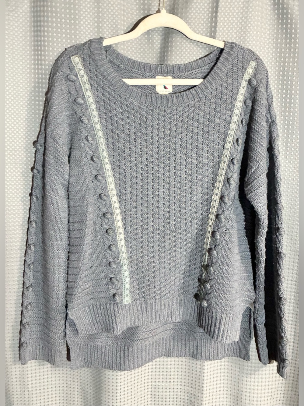 Yumi 8/10 Textured knobby Knit Gray Sweater Wool High Low Winter Cottagecore
